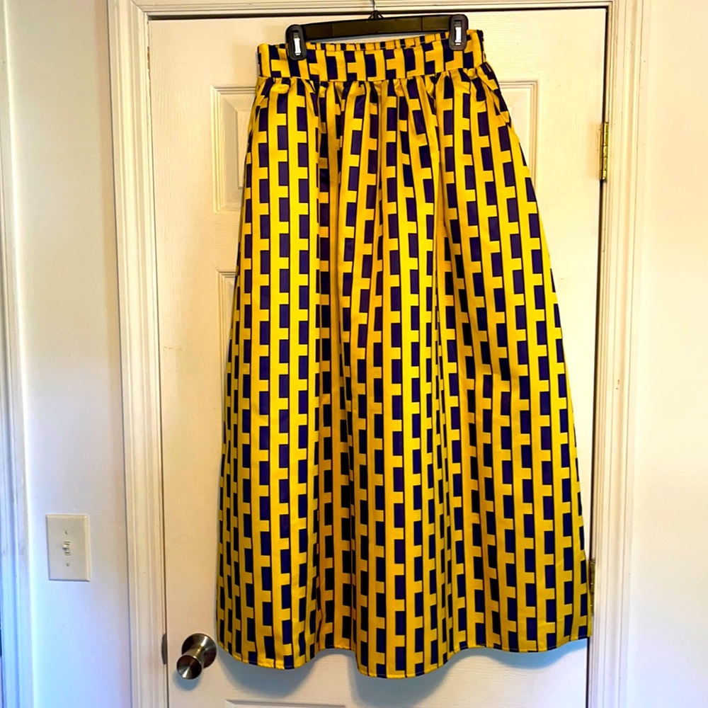 Formal skirt